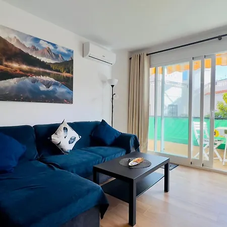 Perfect Getaway - Near *